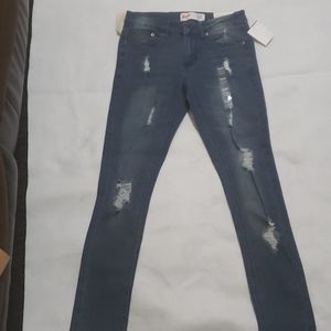 Super skinny tapered jeans.